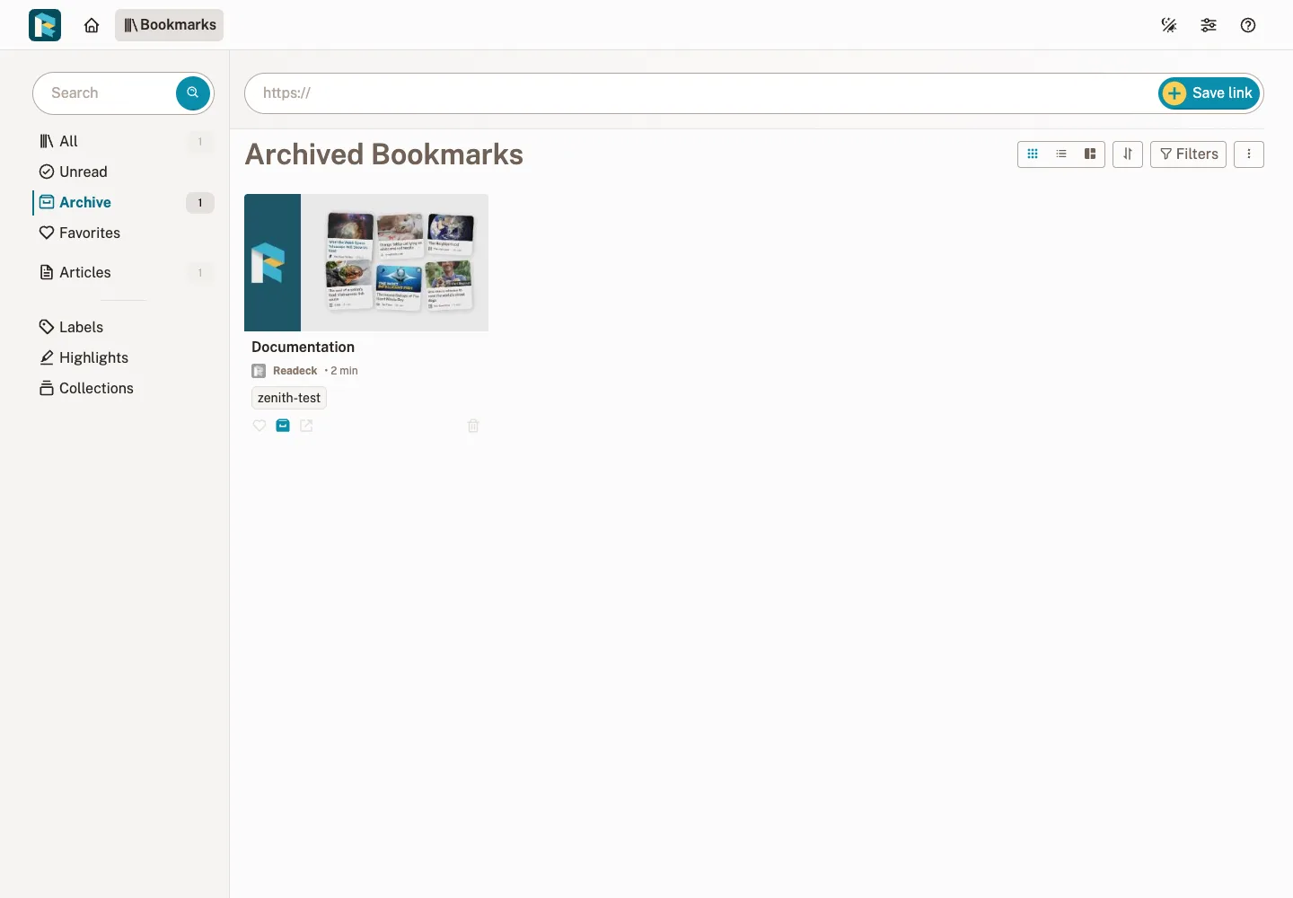 Browse saved articles with their reading status, labels, and archive controls.